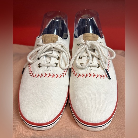 Keds Shoes - Keds St. Louis Cardinals MLB Pennant Baseball Lace Up Sneakers Women’s Size 9